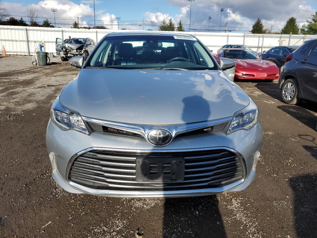 Toyota Avalon Xle Image 10