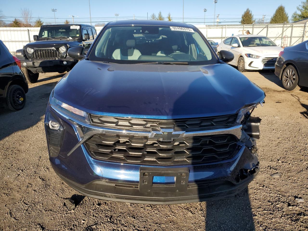 Chevrolet Trax Ls Image 13