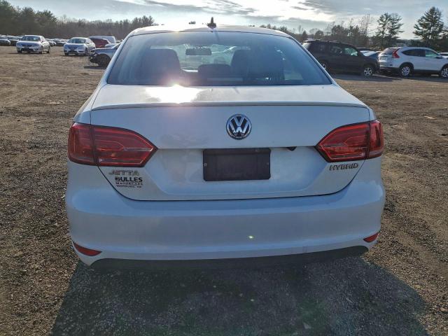 Volkswagen Jetta Hybrid Image 7