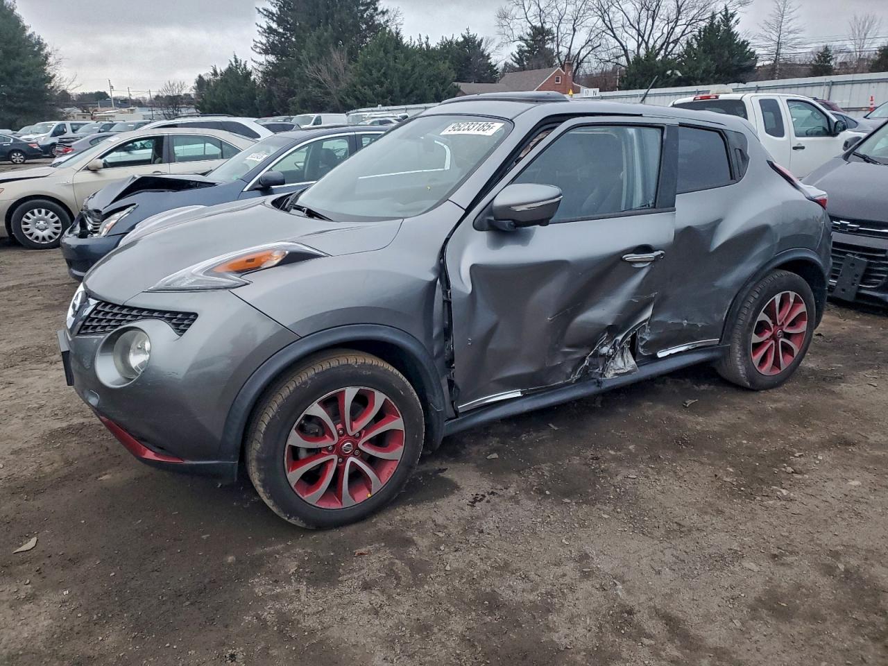 Nissan JUKE S Image 1