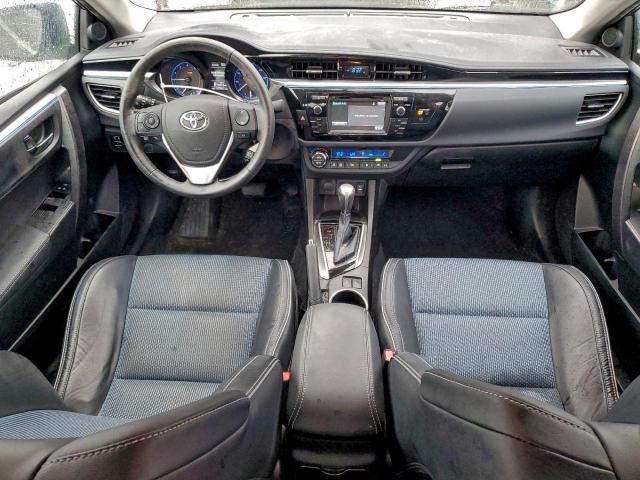 Toyota Corolla L Image 11