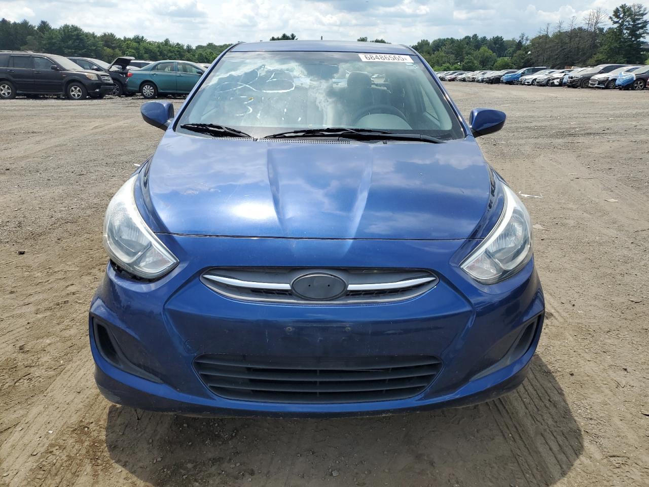 Hyundai ACCENT Gls Image 9