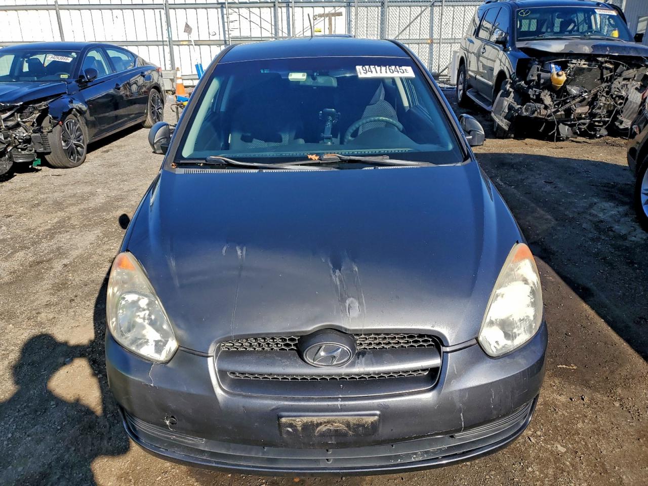 Hyundai ACCENT Gs Image 5