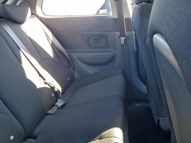 Hyundai ACCENT Gs Image 7