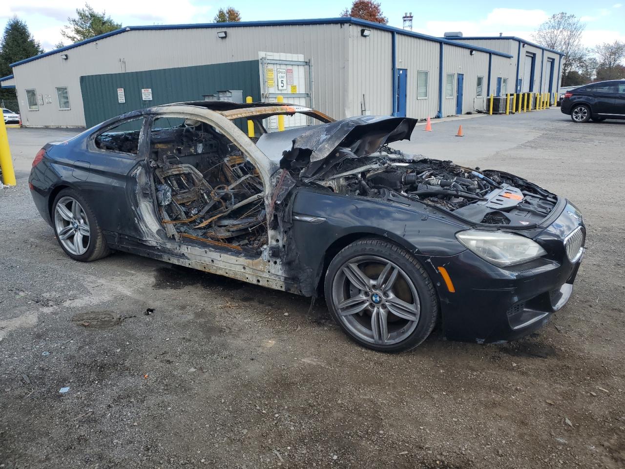 BMW 6 Series Xi Image 3