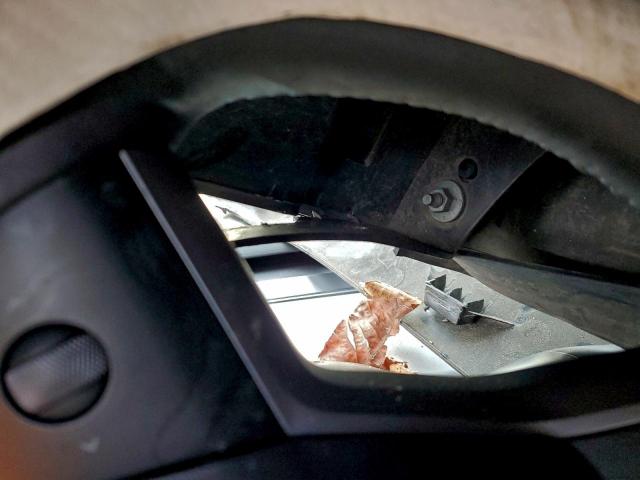 Tesla Model 3 Image 8