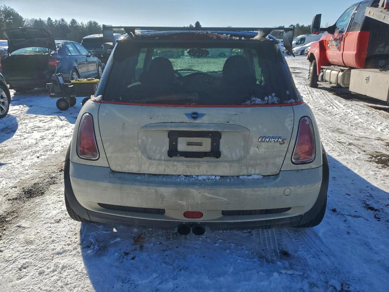 MINI Cooper S Image 8