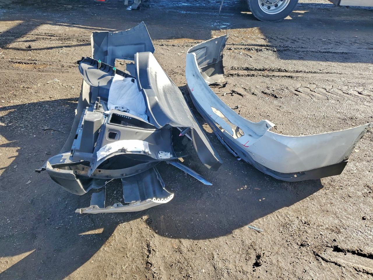 Nissan Rogue S Image 14