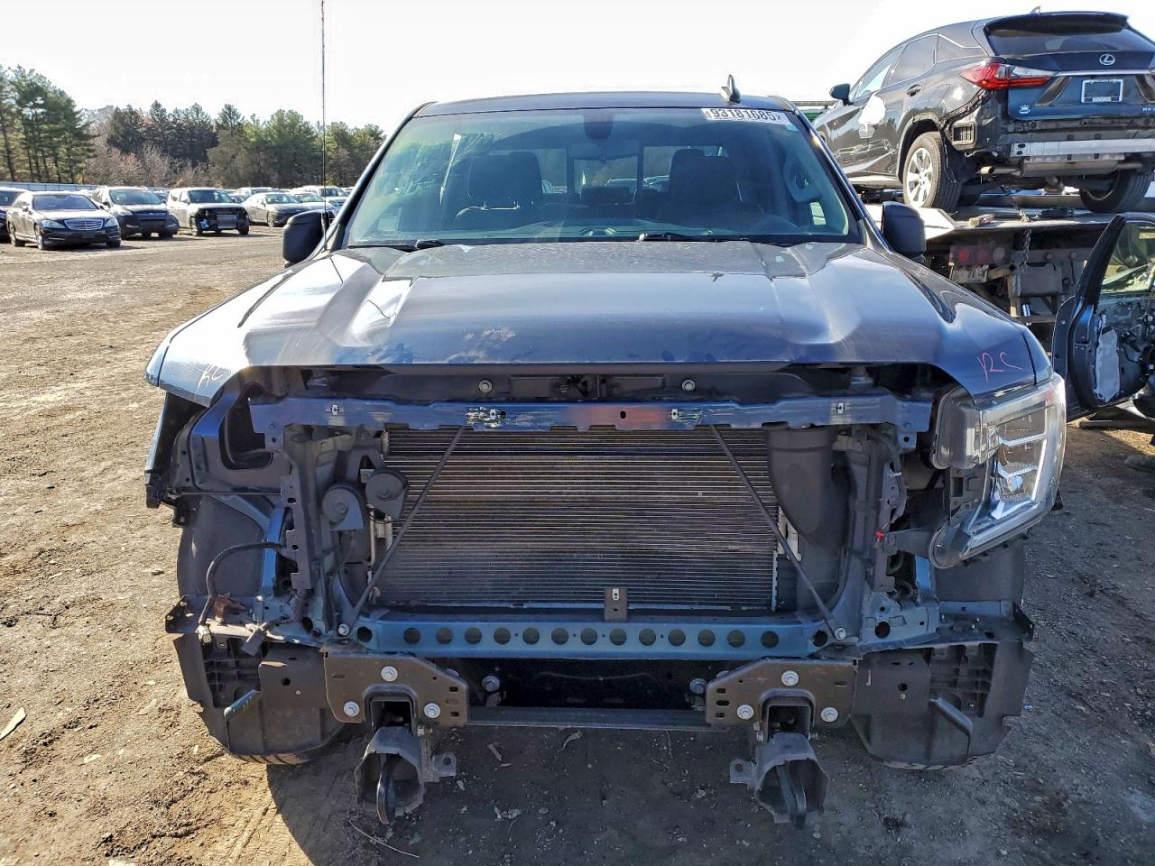 GMC Sierra K1500 Elevation Image 11