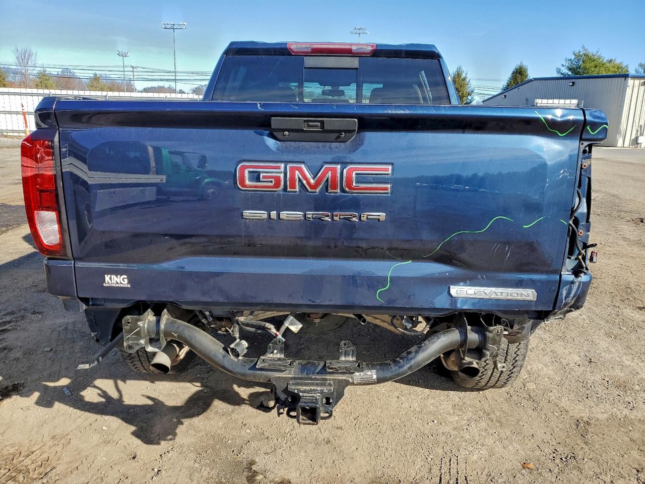 GMC Sierra K1500 Elevation Image 12