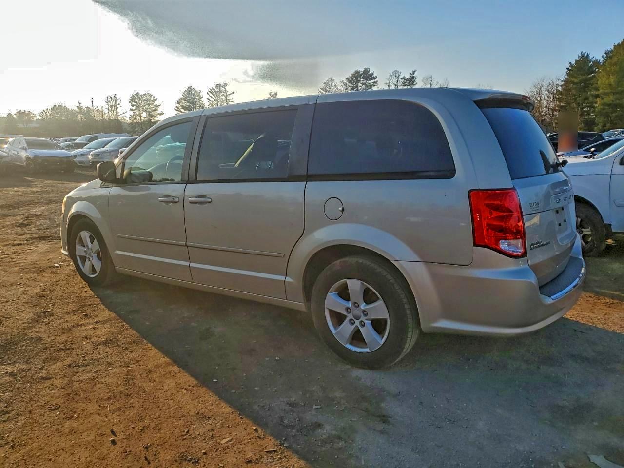 Dodge Caravan Se Image 9