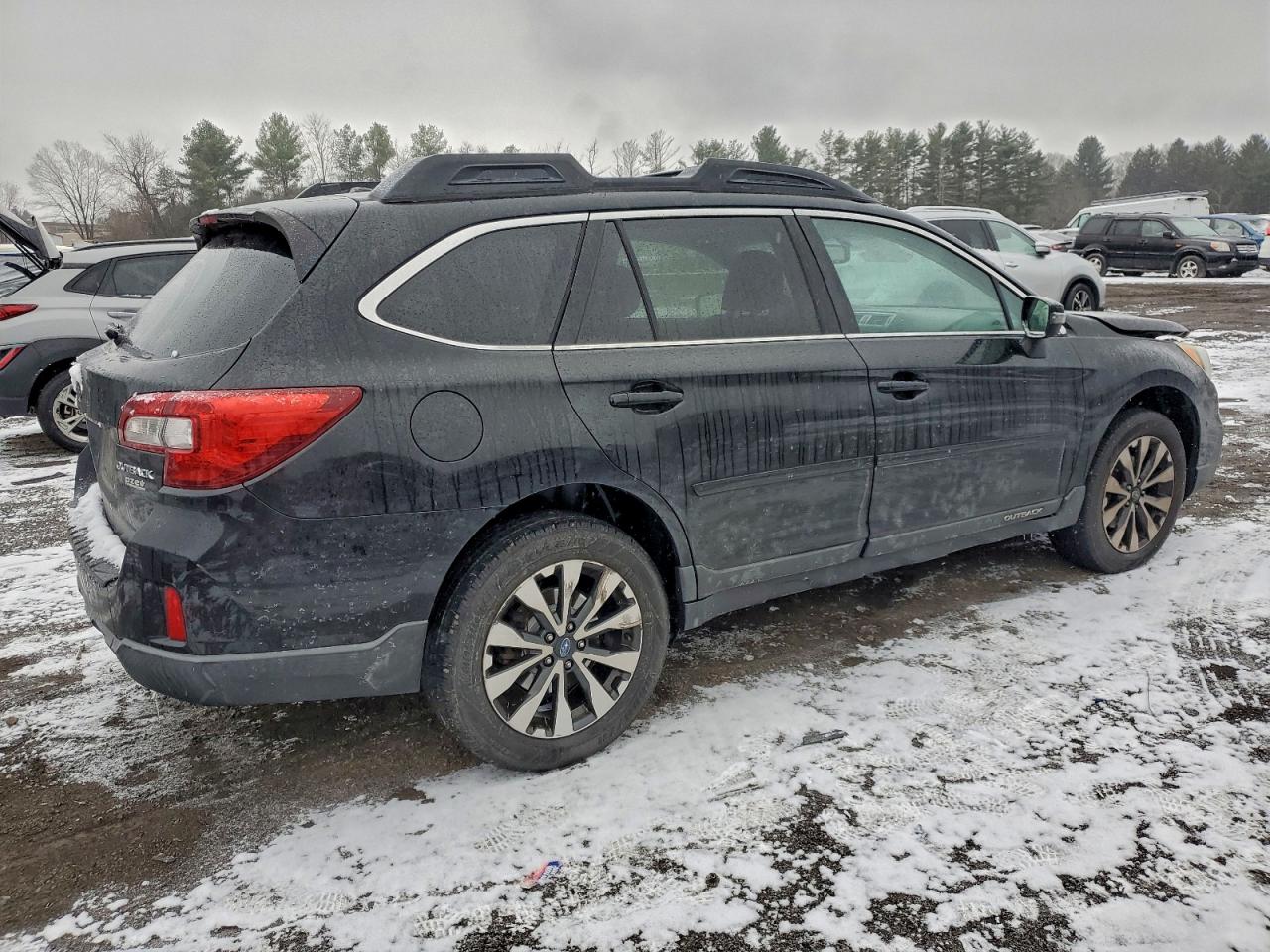 Subaru Outback 2.5i Limited Image 5