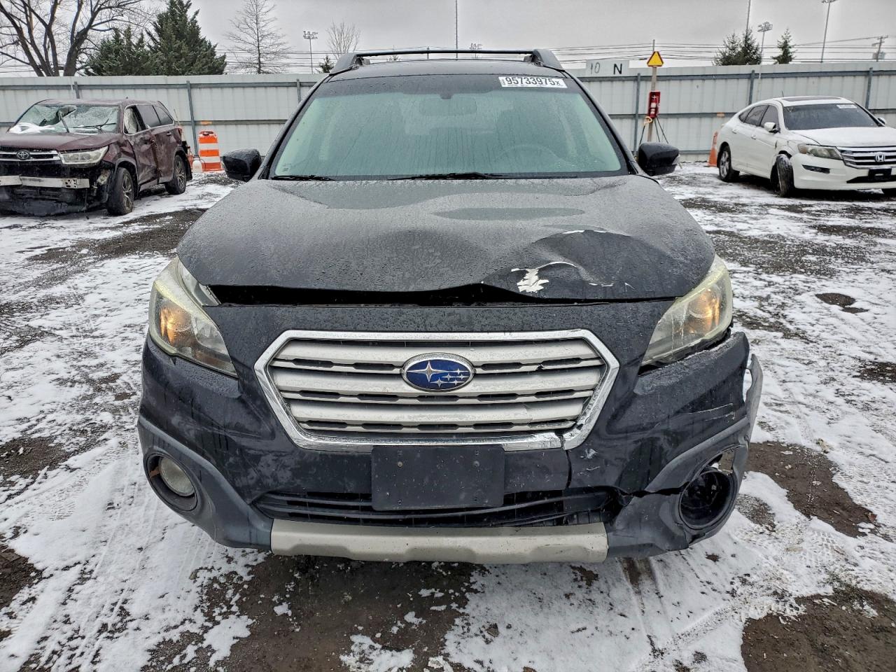 Subaru Outback 2.5i Limited Image 4