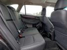 Subaru Outback 2.5i Limited Image 12