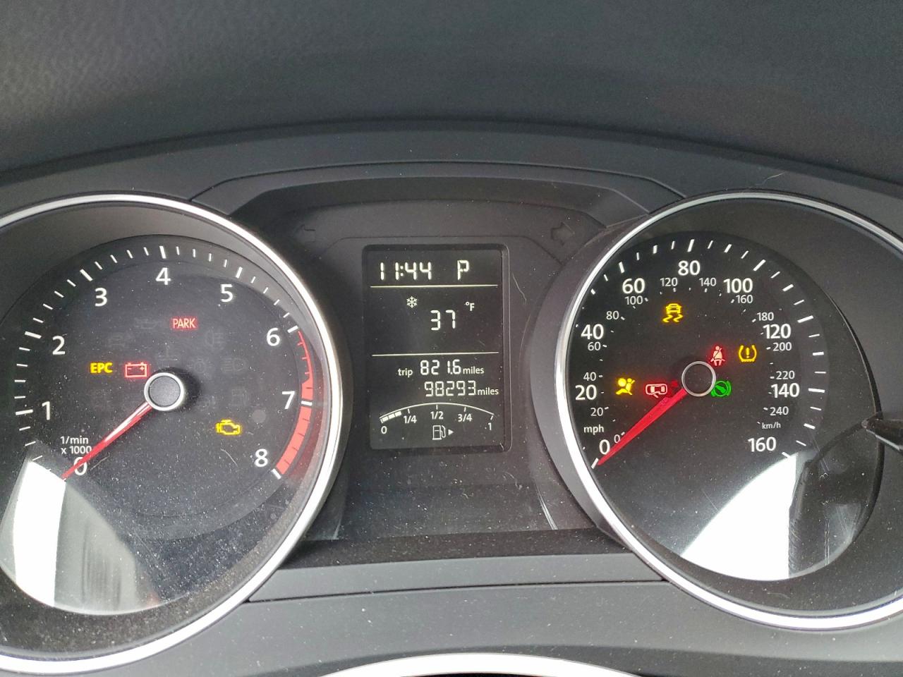 Volkswagen Jetta S Image 5