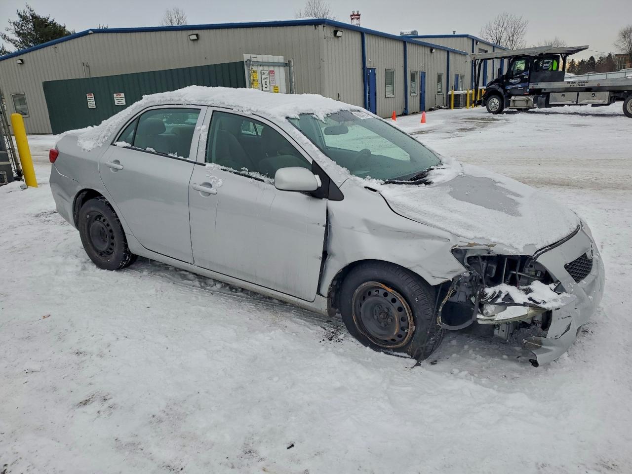 Toyota Corolla Base Image 6