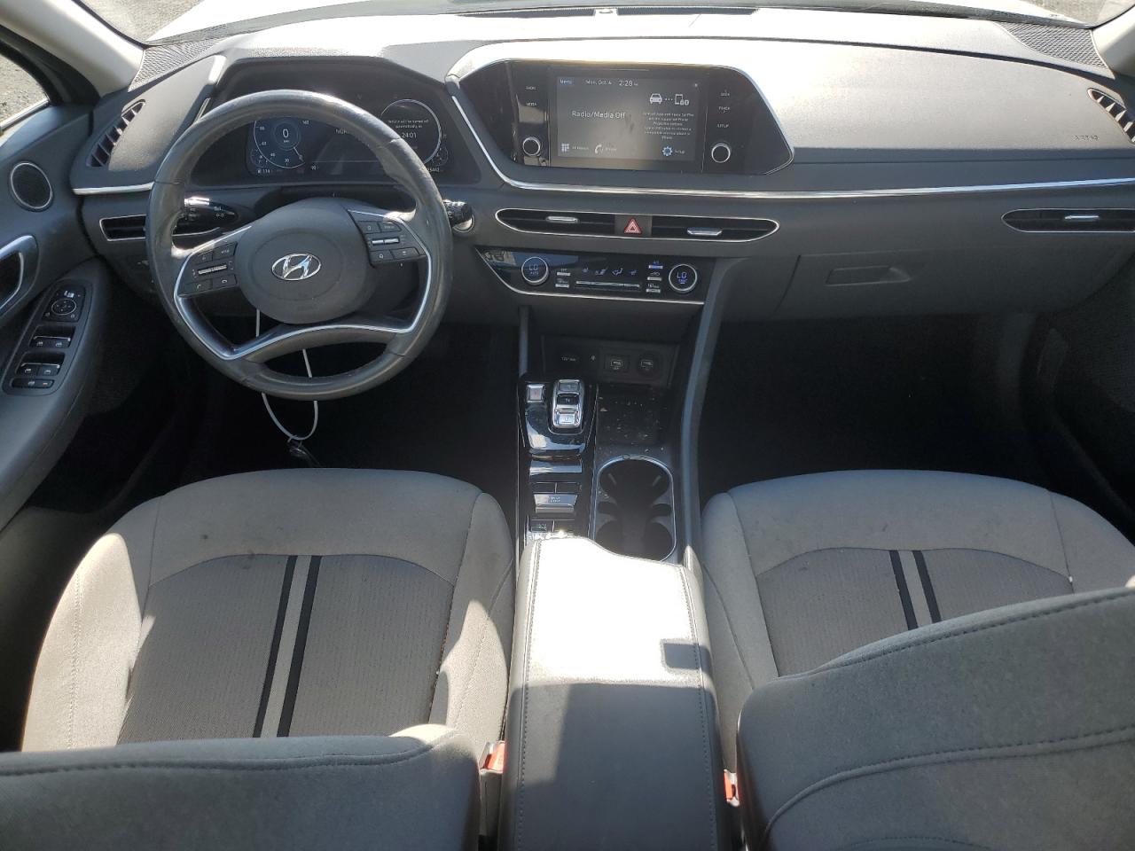 Hyundai SONATA Sel Image 4