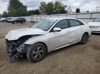  Salvage Hyundai ELANTRA