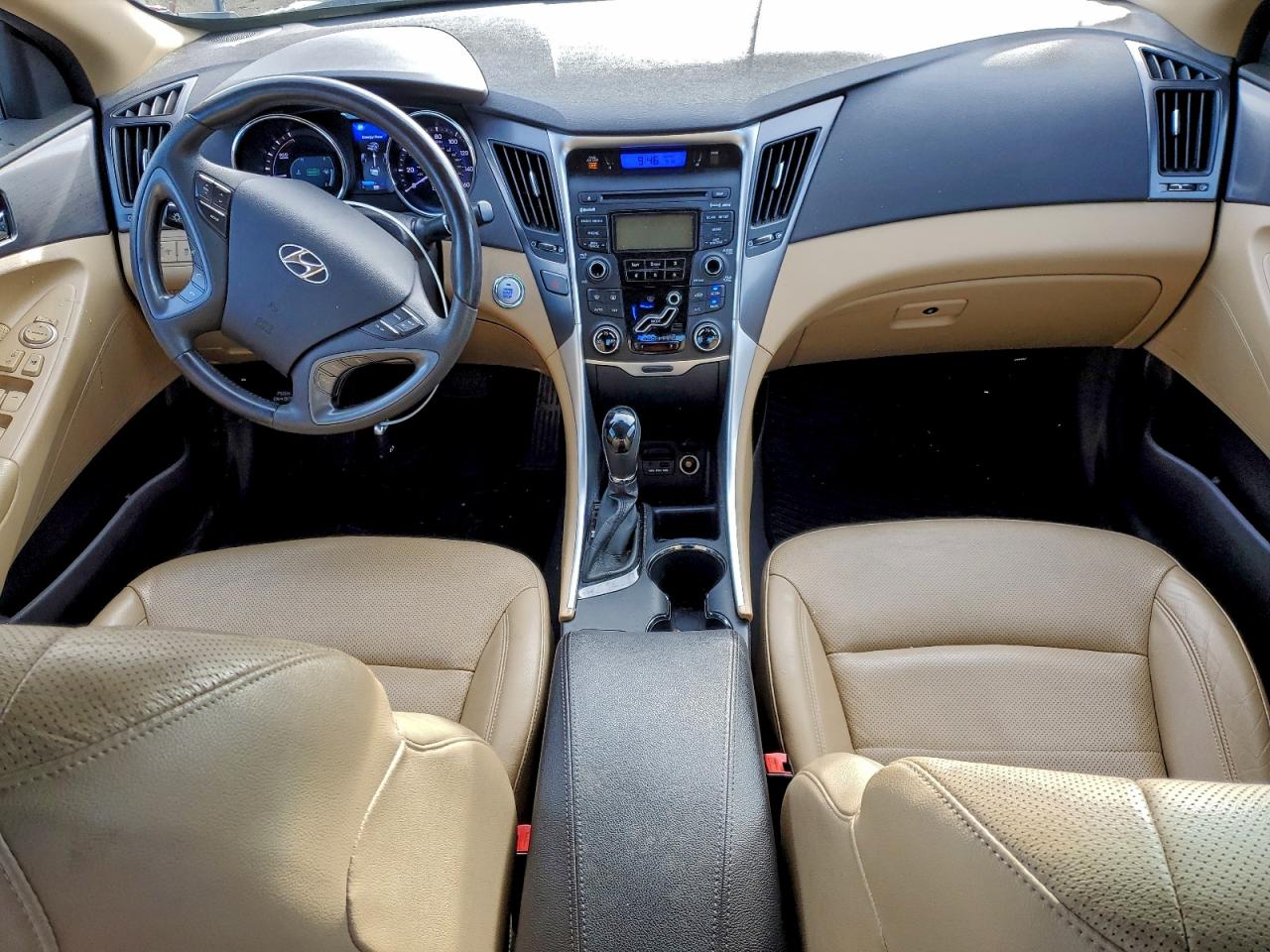 Hyundai SONATA Hybrid Image 11