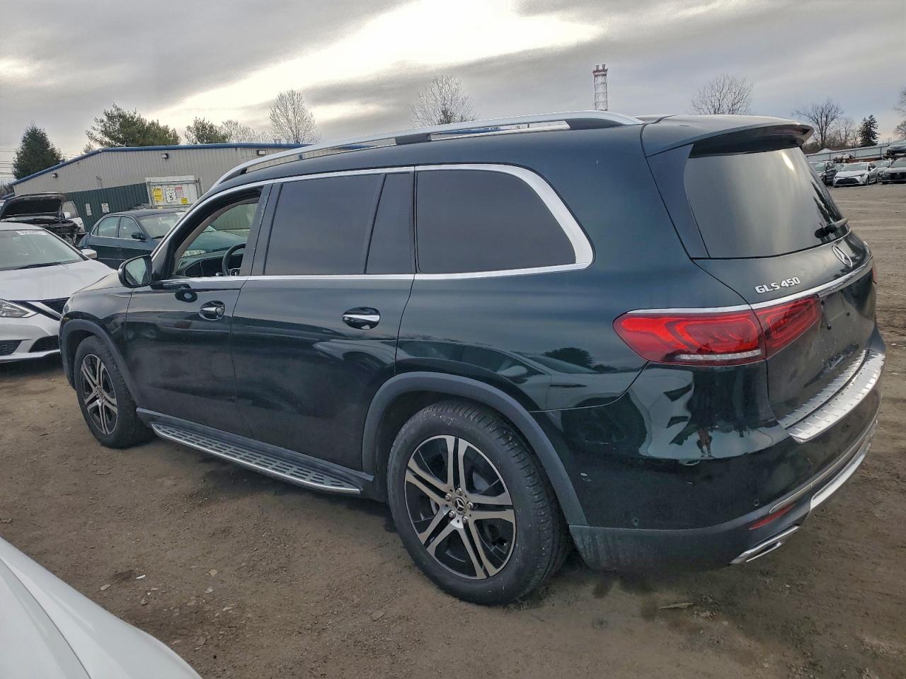 Mercedes-Benz Gls-class 450 4matic Image 11