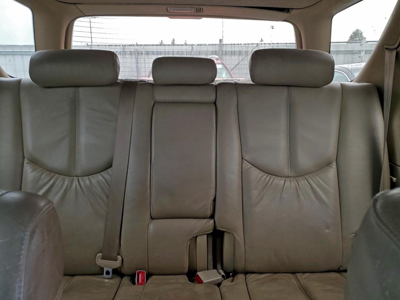 Lexus RX 300 Image 9