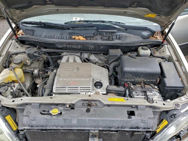 Lexus RX 300 Image 8