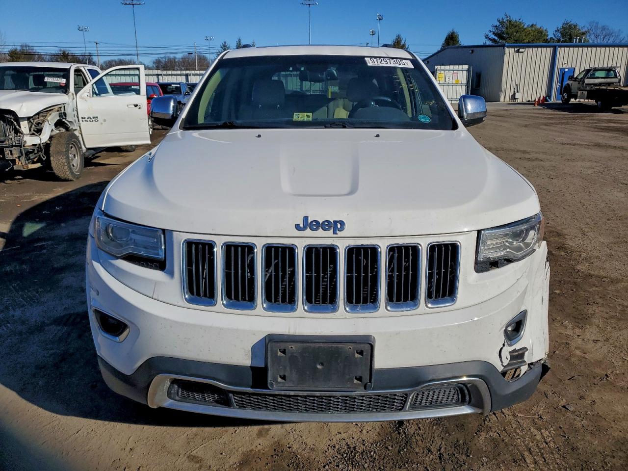 Jeep Grand Cherokee Limited Image 12