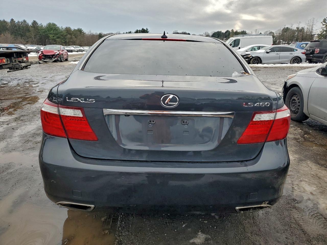 Lexus LS 460 Image 3