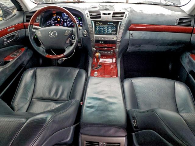 Lexus LS 460 Image 8
