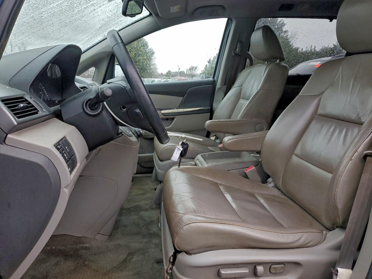 Honda Odyssey Exl Image 13