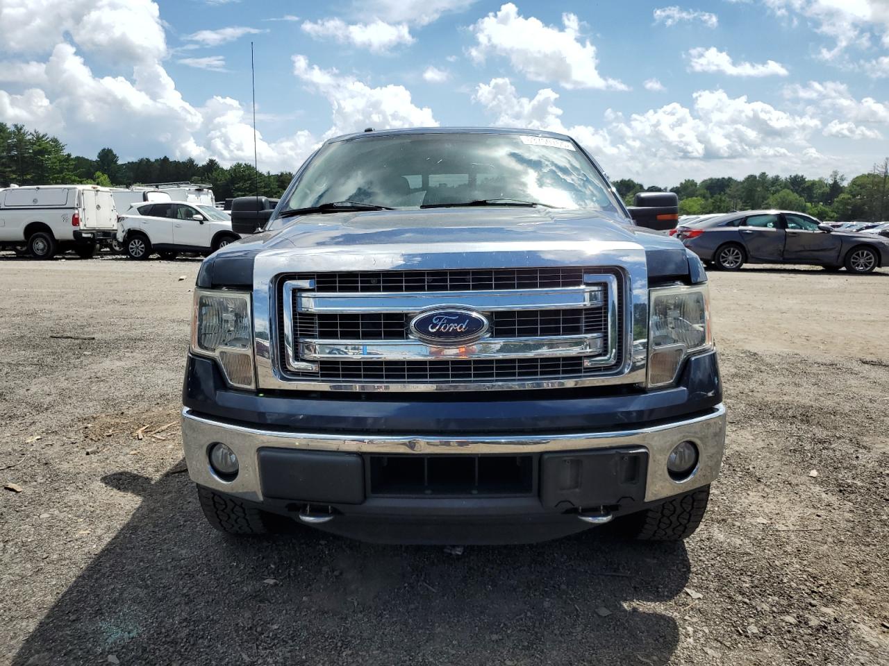 Ford F-150 Supercrew Image 8