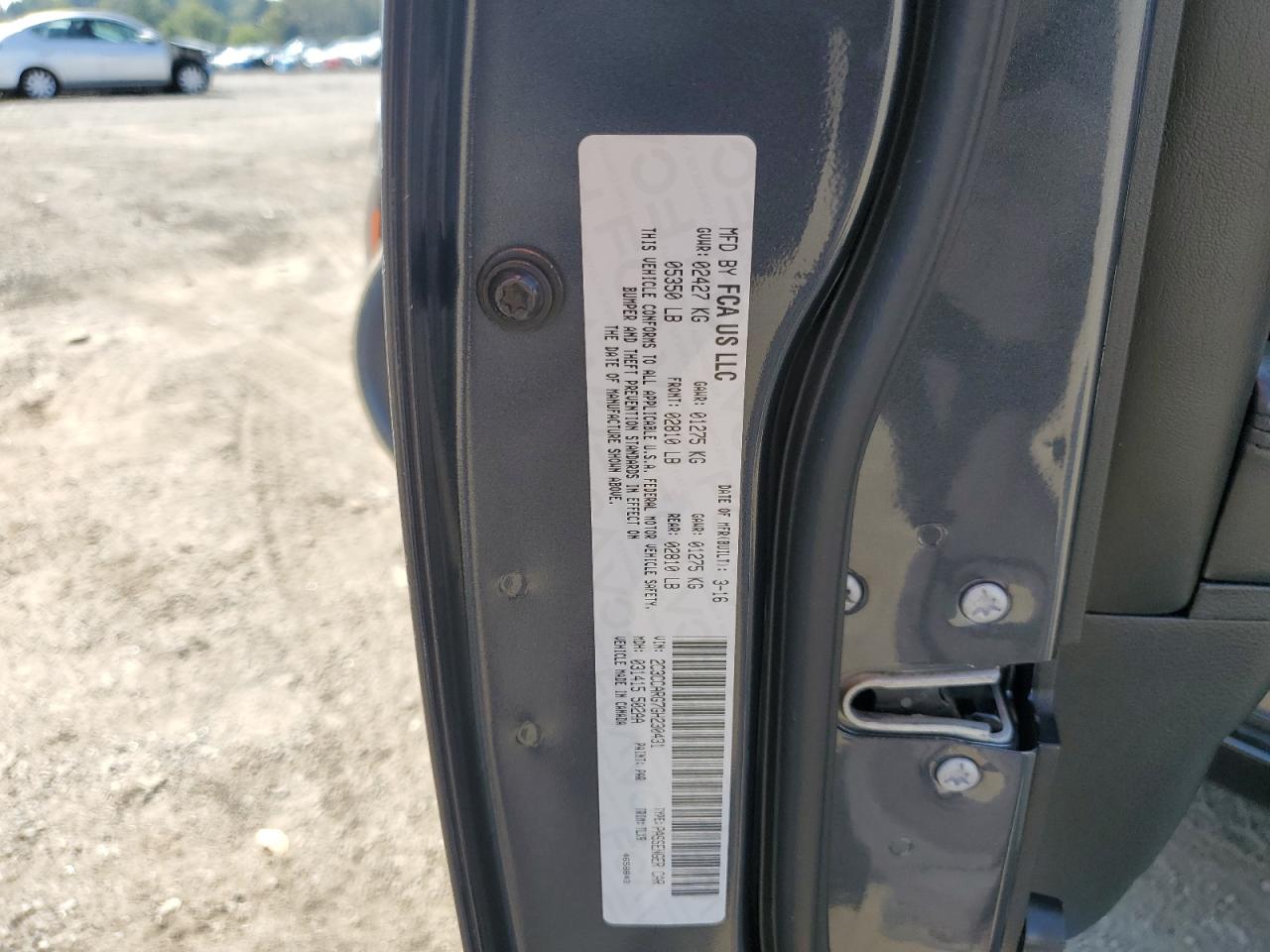 Chrysler 300 Limited Image 10