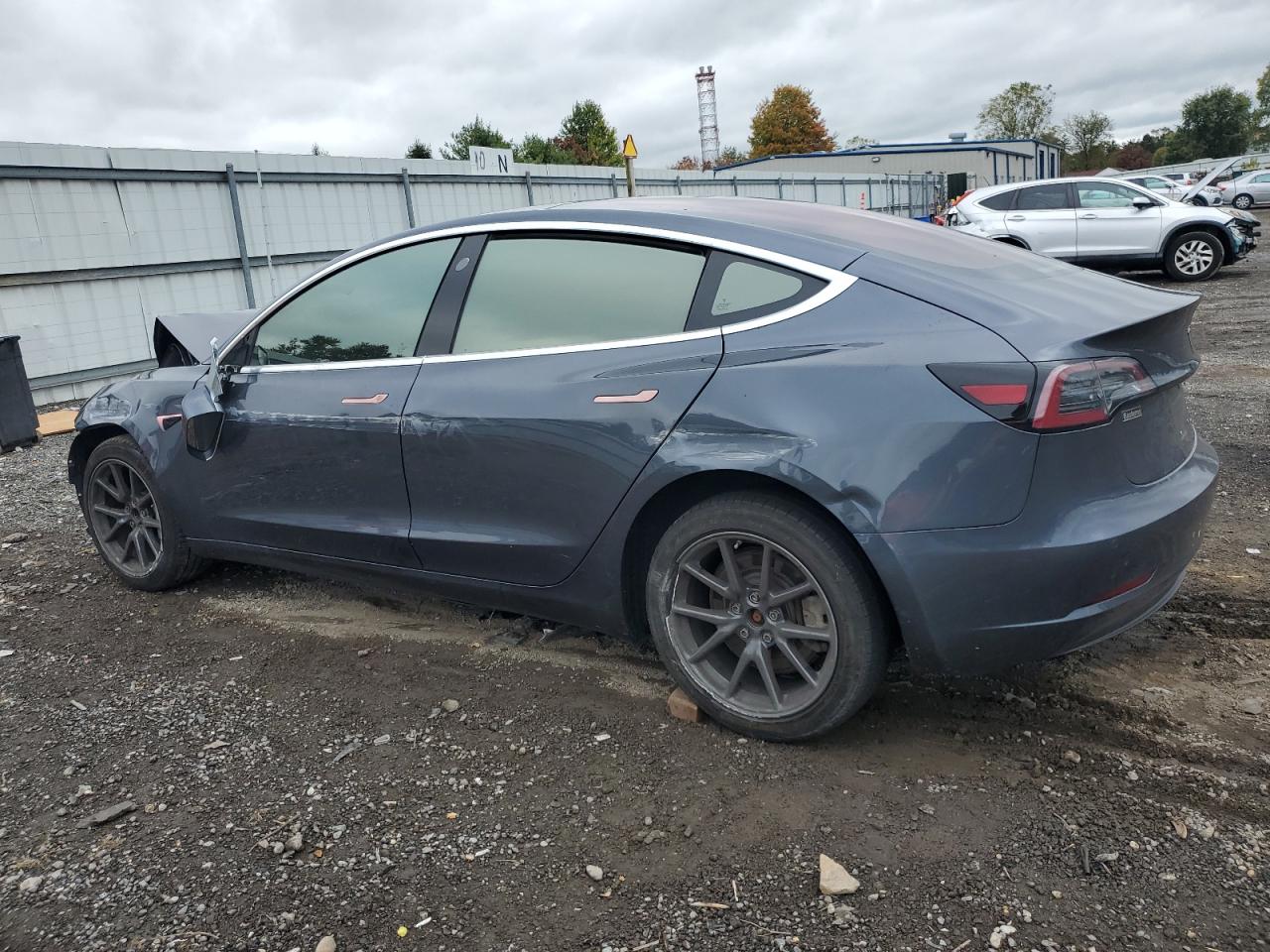 Tesla Model 3 Image 2