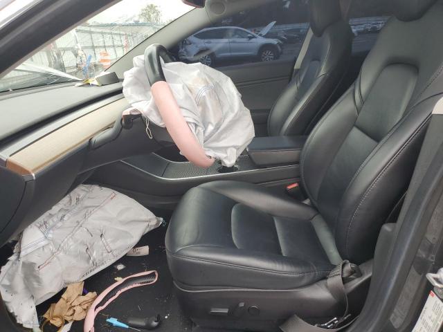 Tesla Model 3 Image 6