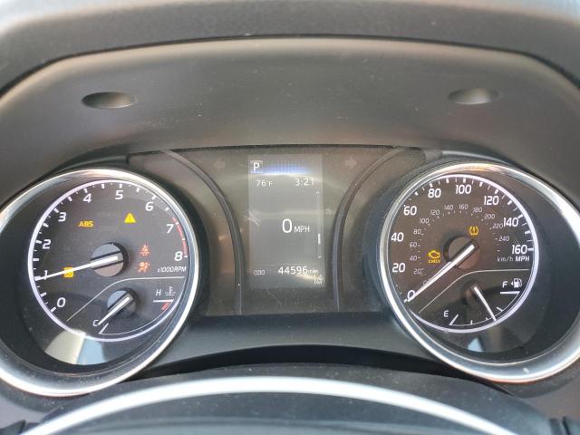 Toyota Camry L Image 6