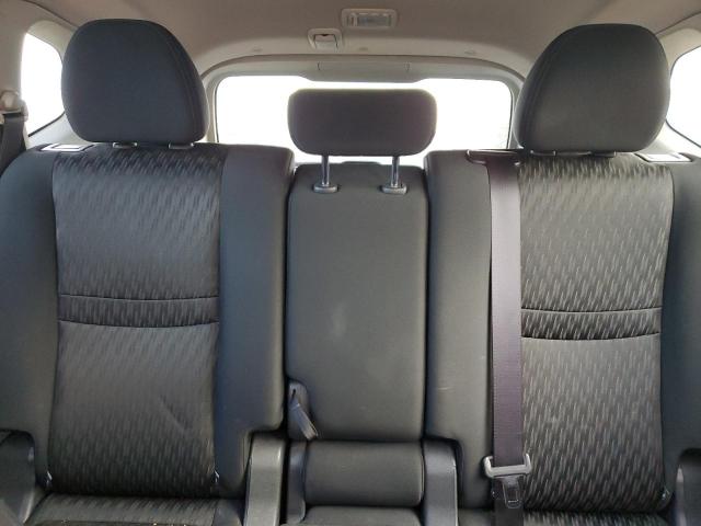 Nissan Rogue S Image 11