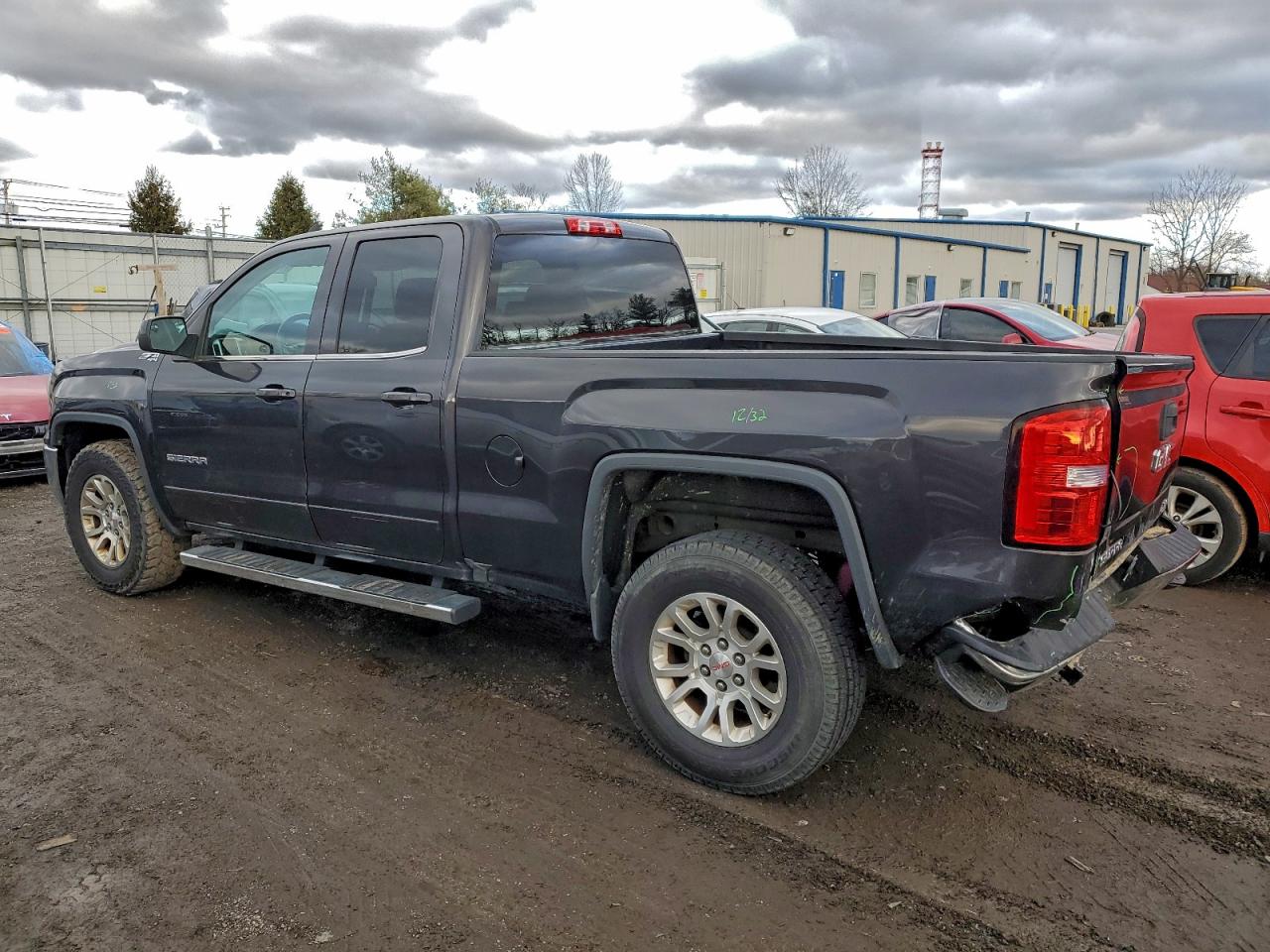 GMC Sierra K1500 Sle Image 6