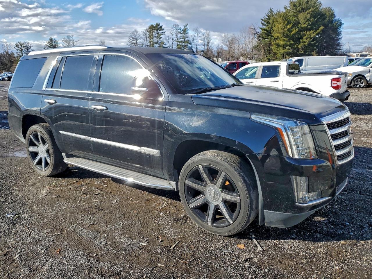 Cadillac Escalade Luxury Image 10