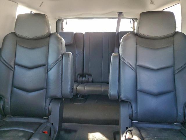 Cadillac Escalade Luxury Image 9