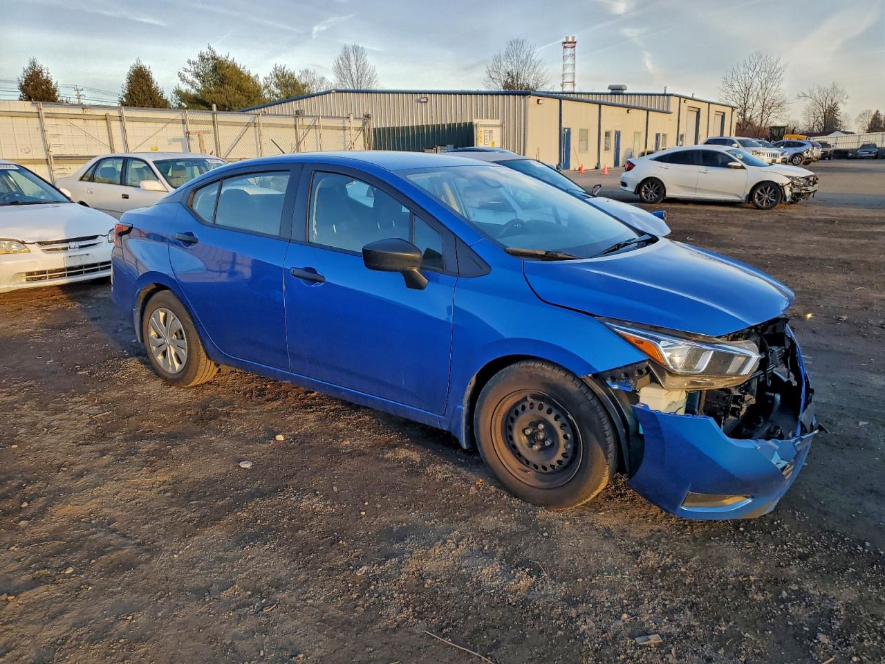 Nissan Versa S Image 11
