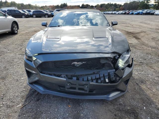 Ford Mustang Image 8