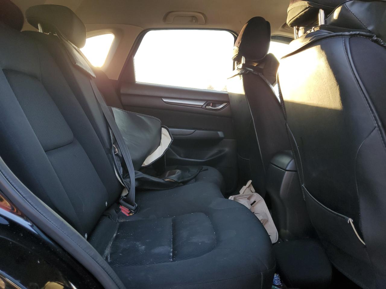 Mazda Cx Sport Image 3