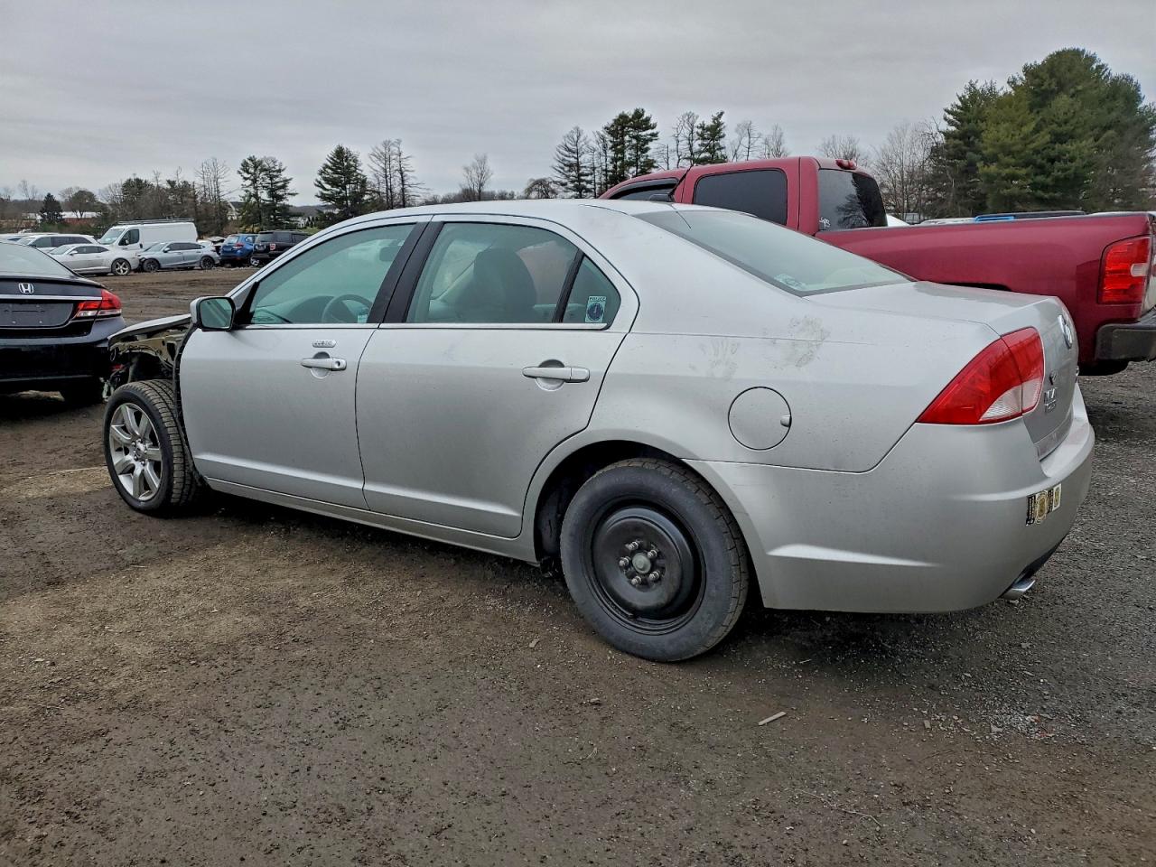 Mercury Milan Premier Image 9