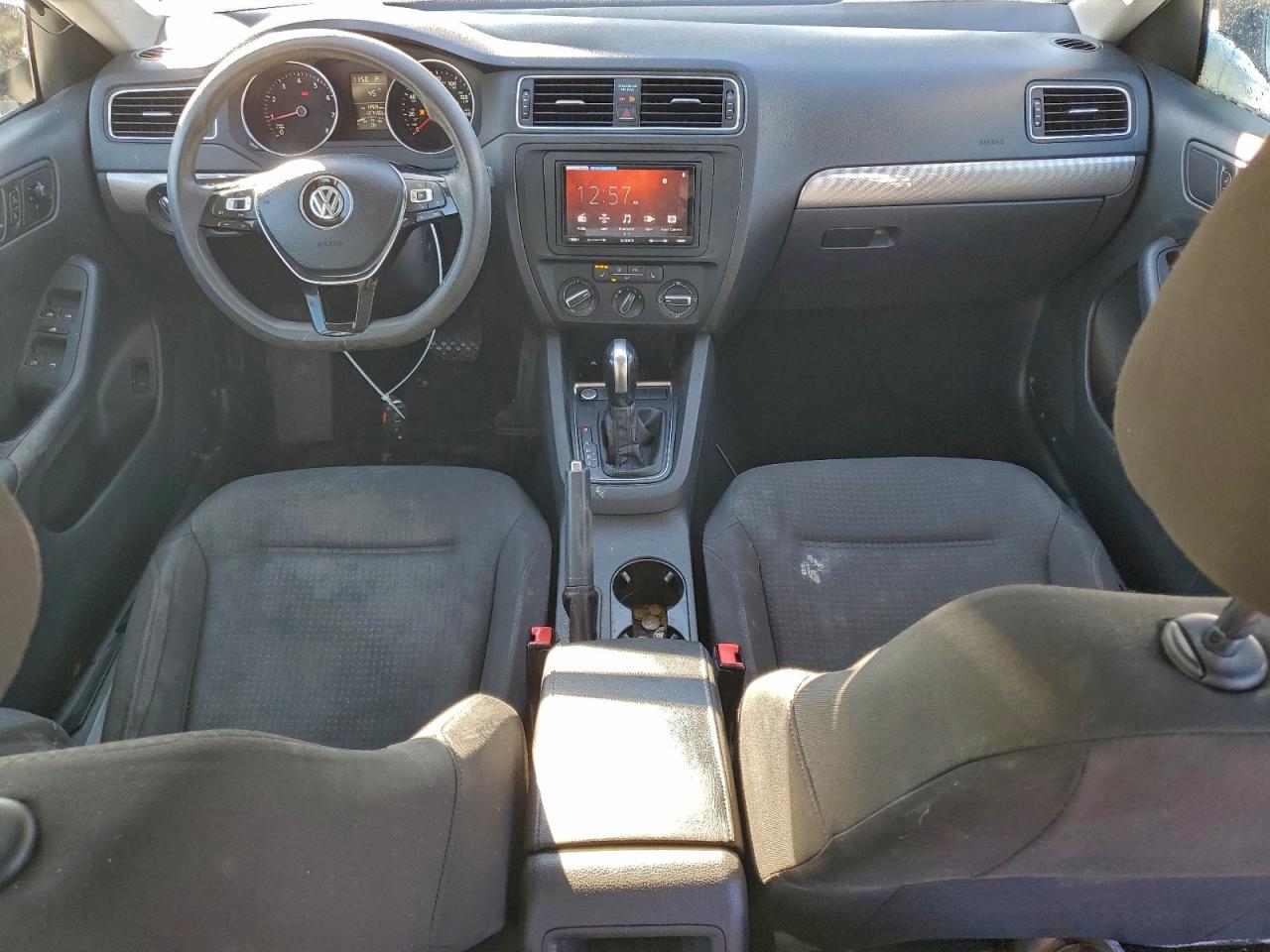 Volkswagen Jetta Se Image 7
