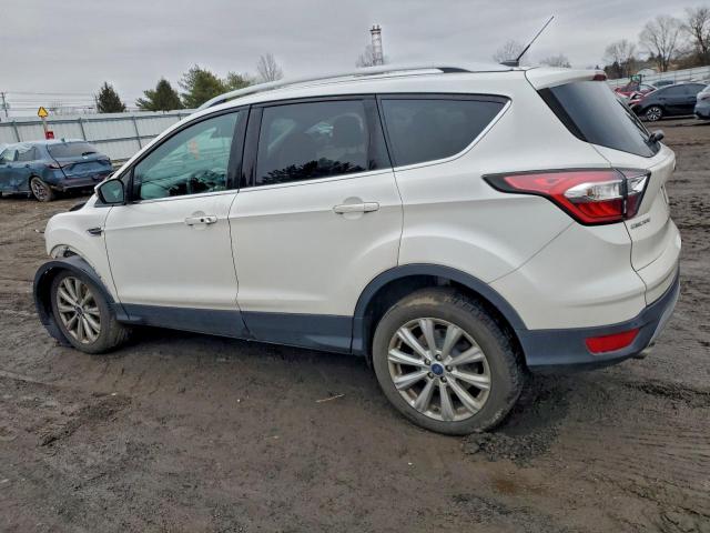 Ford Escape Titanium Image 2