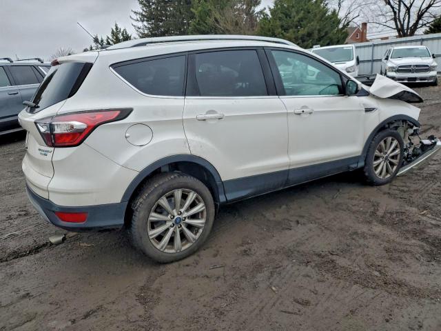 Ford Escape Titanium Image 9