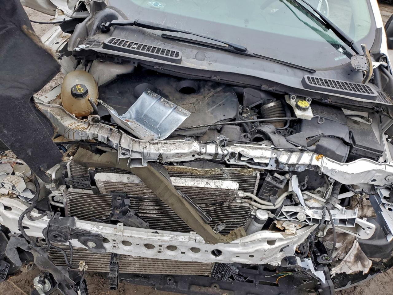 Ford Escape Titanium Image 10