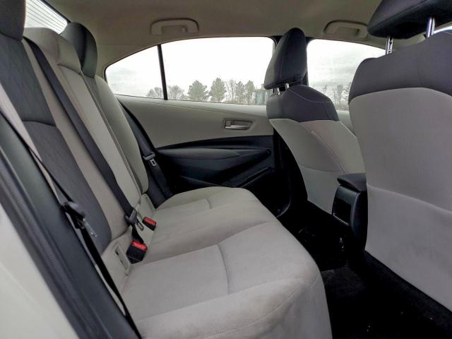 Toyota Corolla Le Image 5