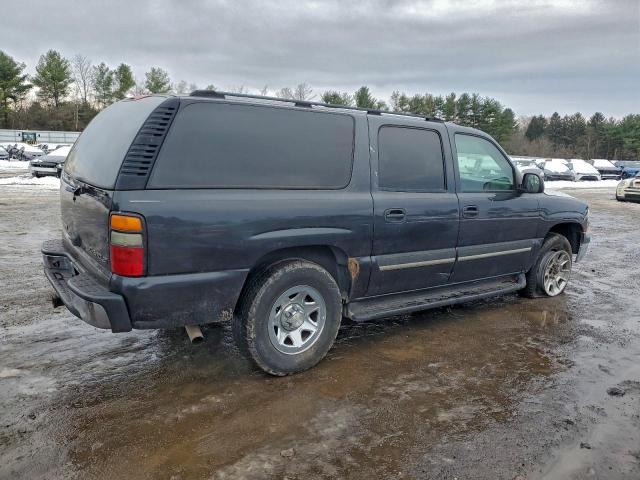 Chevrolet Suburban K1500 Image 12