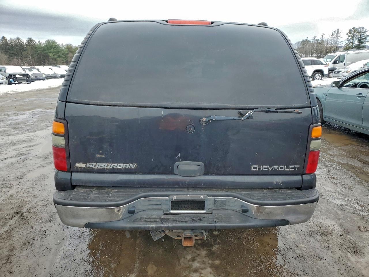 Chevrolet Suburban K1500 Image 13